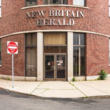 1 Herald Sq - Main Entrance