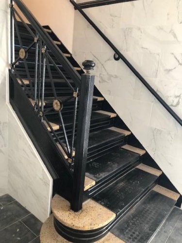 Main staircase railing